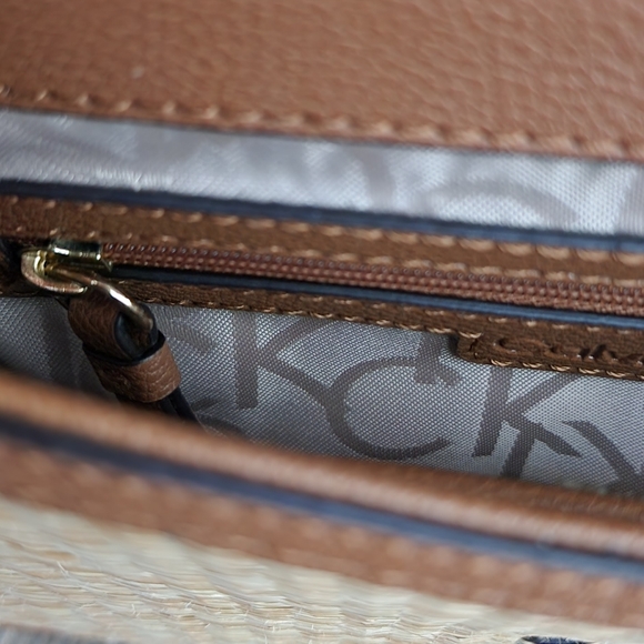 NWOT Calvin Klein Signature Shoulder Bag Crossbody Brown & Natural Straw - Picture 14 of 15